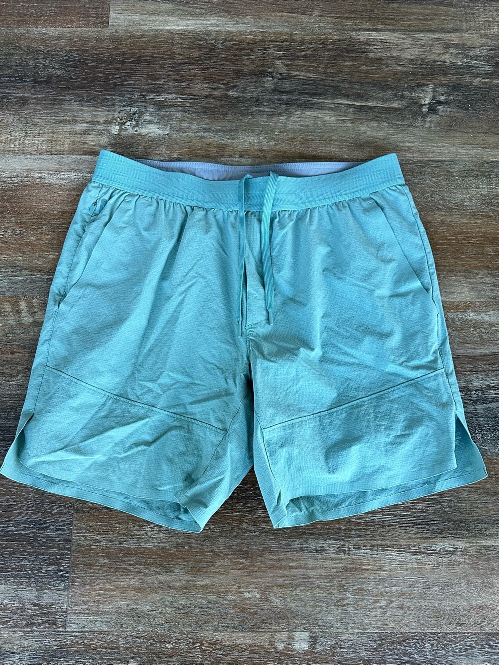Ten Thousand 7” Lined Shorts Men’s Size Medium